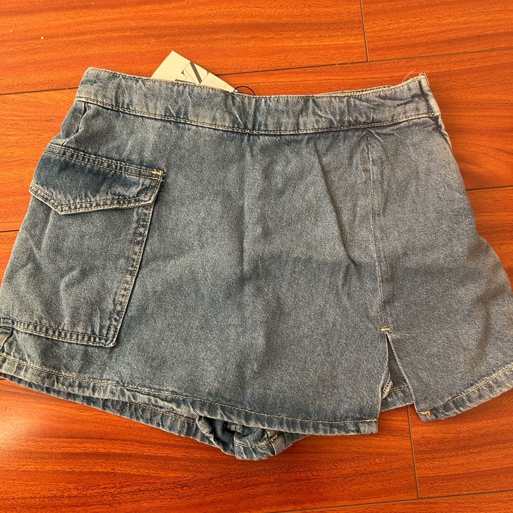 Zara Blue Jean Shorts with Pocket